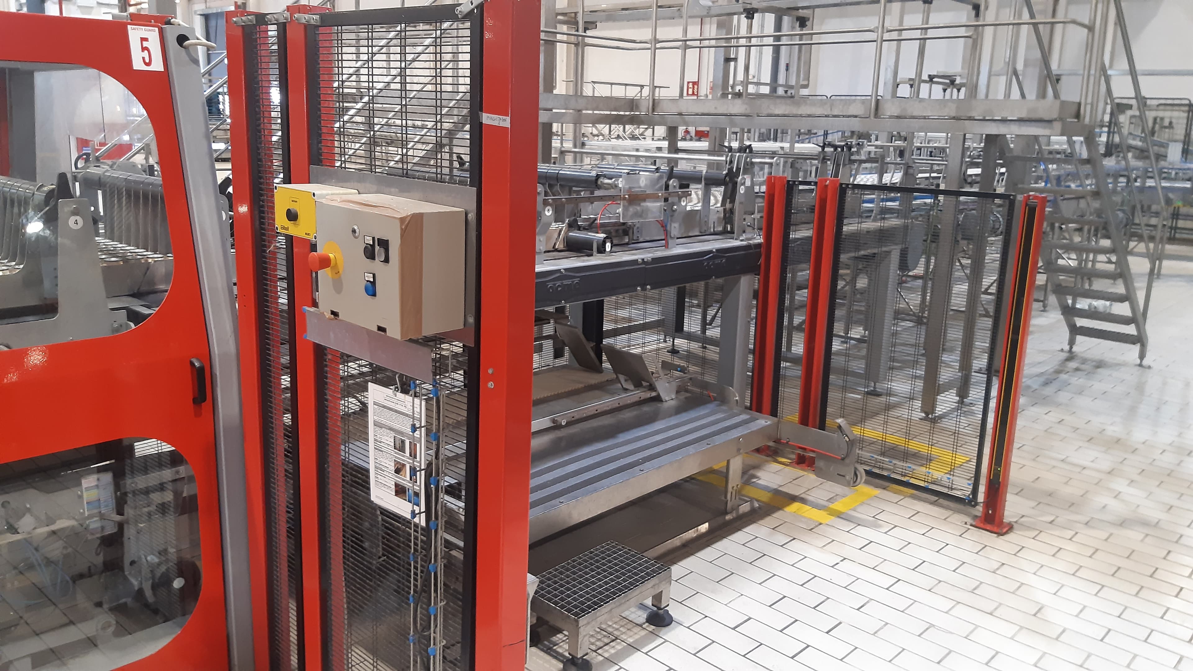 Pohled vlevo na Ocme Vega N80V