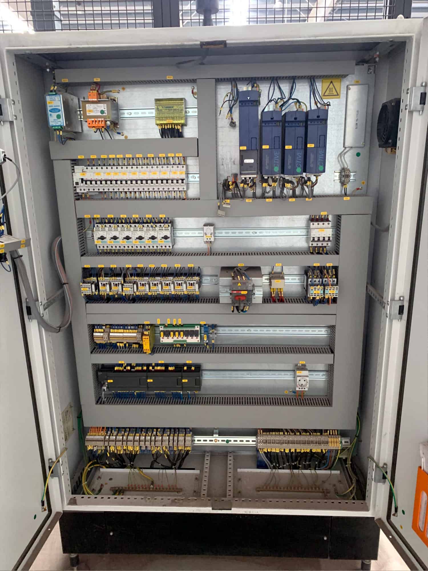 Detail Sacmi / Robopac Genesis, Helix HS40